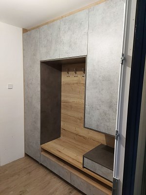 Praktické zádveří pro rodinu